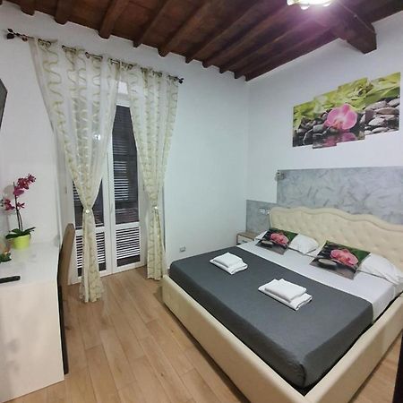 Marla Rooms Ла-Спеція Екстер'єр фото