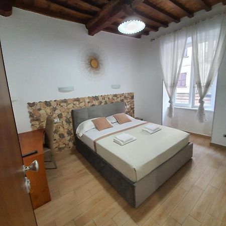Marla Rooms Ла-Спеція Екстер'єр фото